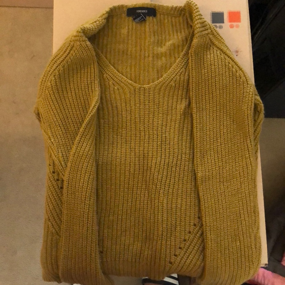 Mustard green knit sweater